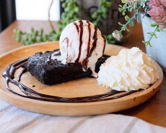 Theera : The Original Healthy Bake Room